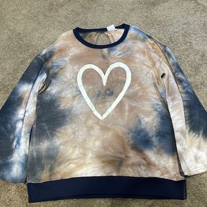 Simple: longs sleeve shirt